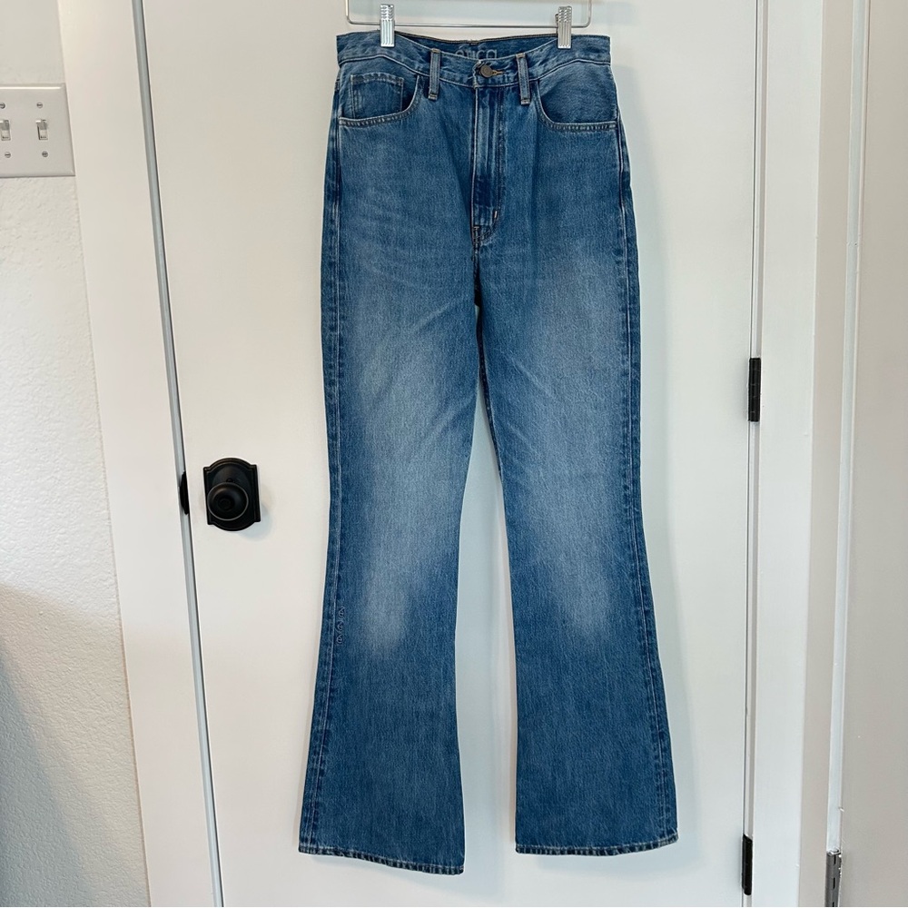 ética High Rise Sasha Jeans | Modern Flare | Size 26 | Medium Wash